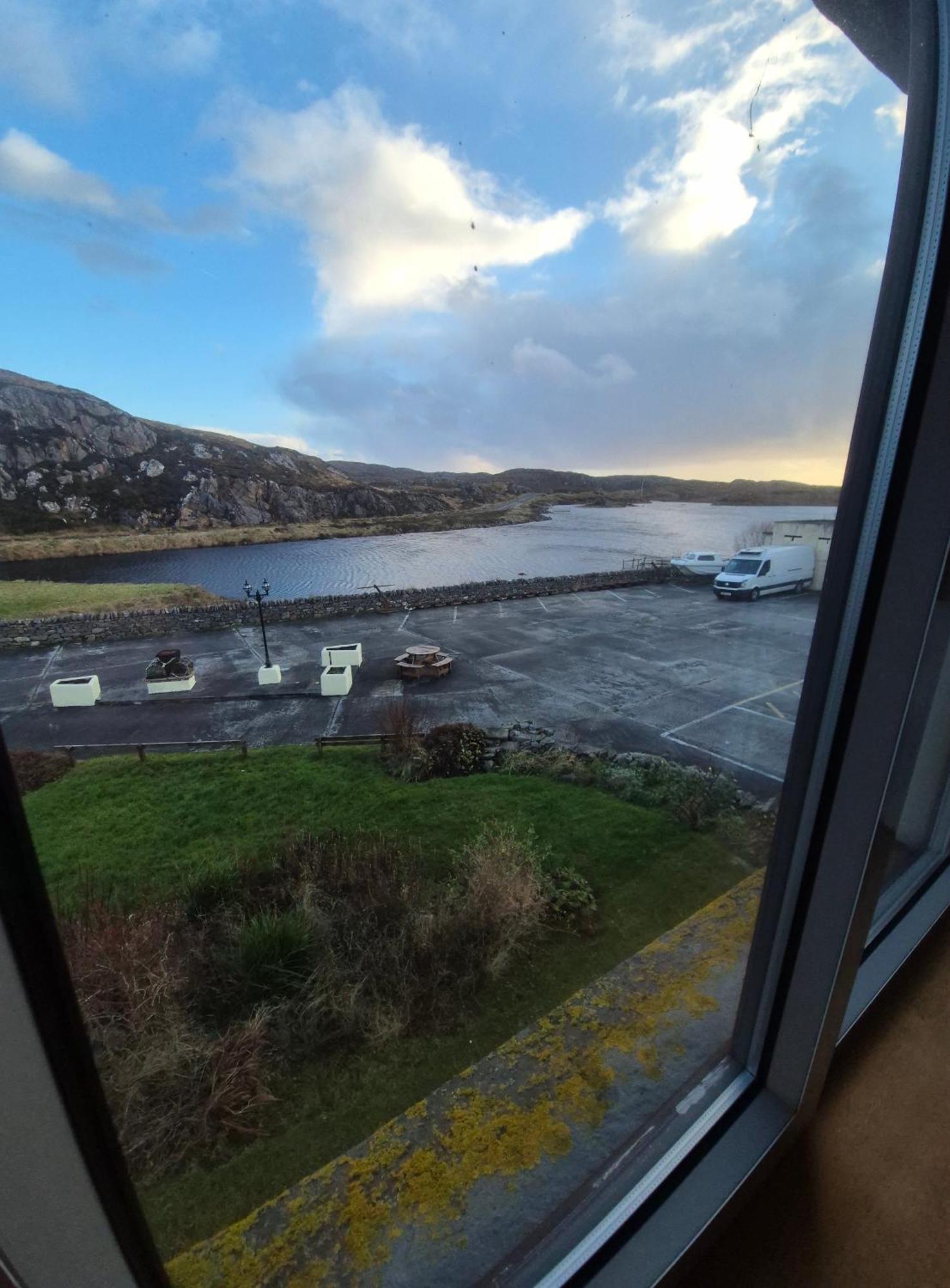 Doune Braes Hotel Breasclete Esterno foto